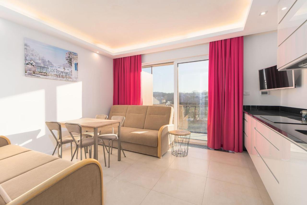 Apartamenty Flamingo By Noclegi Renters Miedzyzdroje Luaran gambar